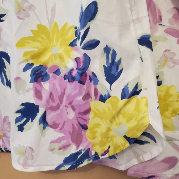 Talbots Classic Floral cotton shirt - pastels (lavender, yellow, blue) - Picture 8 of 10